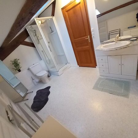 La Fermette Aux Lamas Savigny-Lévescault Esterno foto