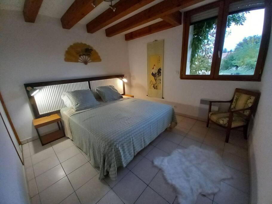 La Fermette Aux Lamas Savigny-Lévescault Esterno foto